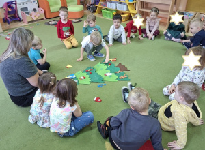 Ćwiczymy posługiwanie się pojęciami dotyczącymi położenia przedmiotów